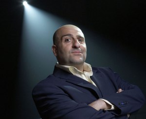 omid-djalili-LST023112_b